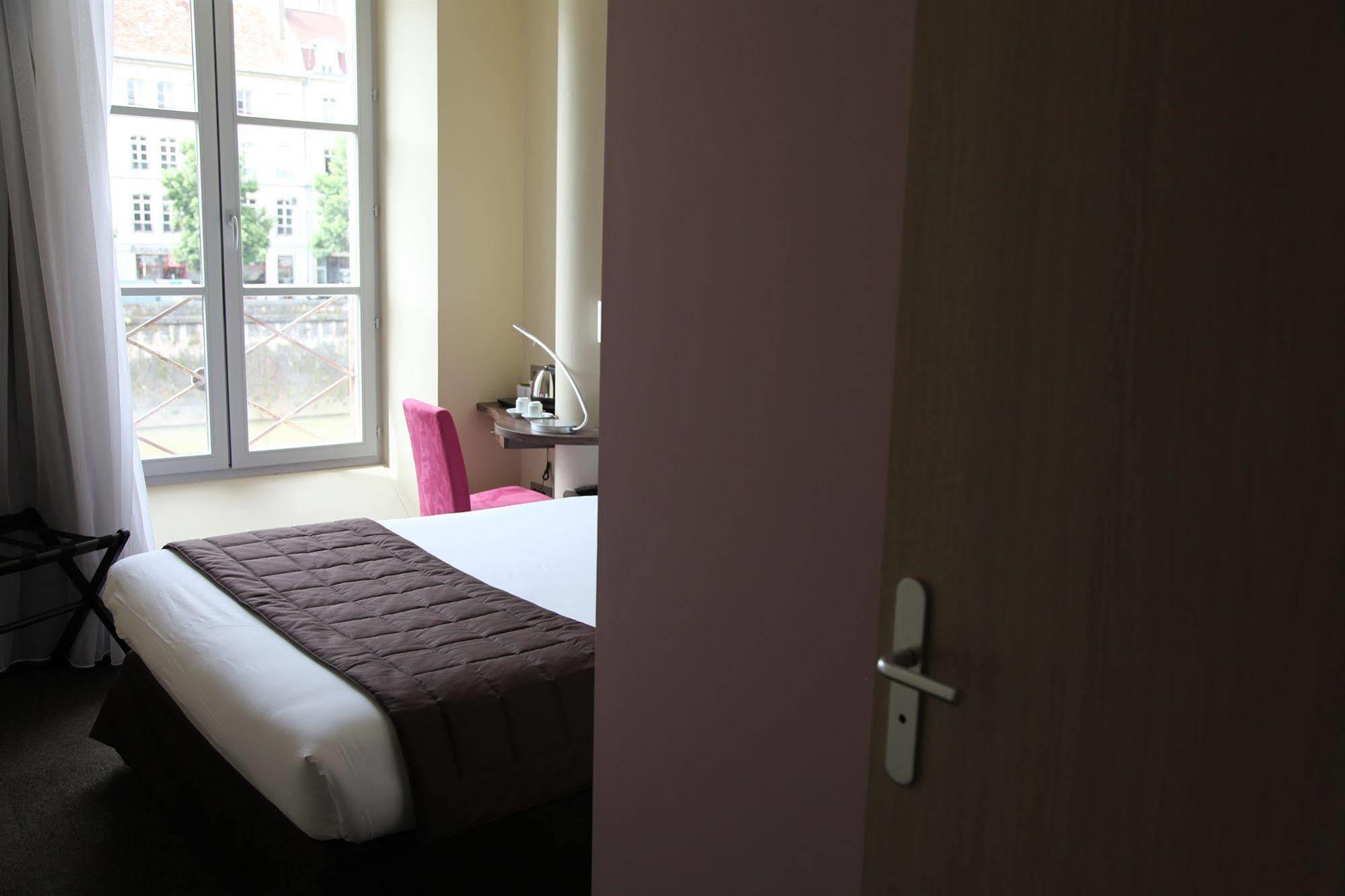 Hotel Vauban Μπεζανσόν Εξωτερικό φωτογραφία